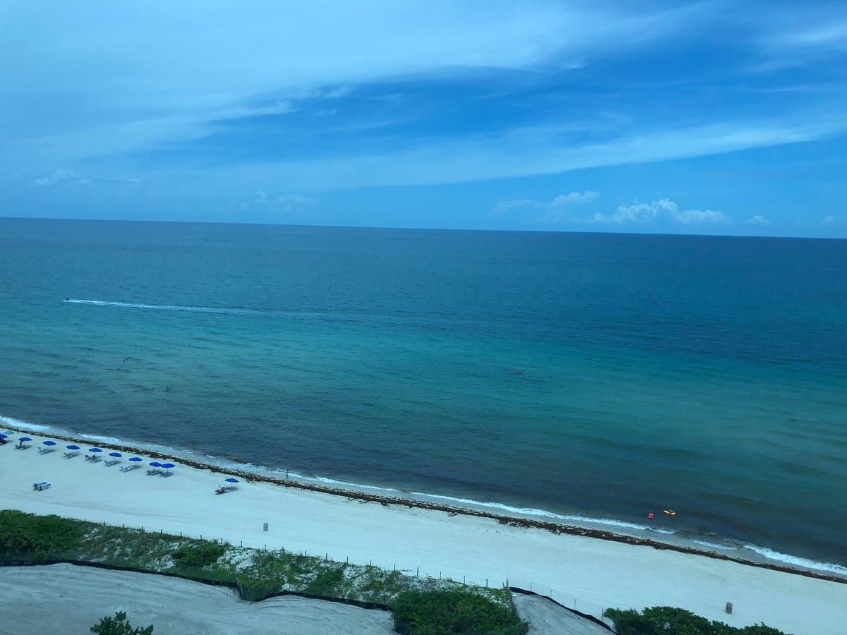 Ocean Front Studio Units ميامي بيتش المظهر الخارجي الصورة